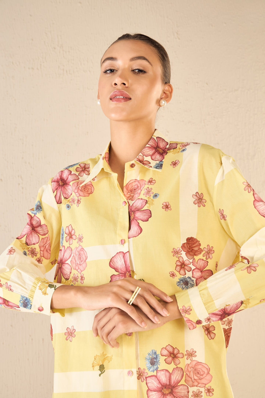 FLORAL FUSION: YELLOW & WHITE STRIPE FLORAL SHIRT WITH IVORY FLAIR PANTS