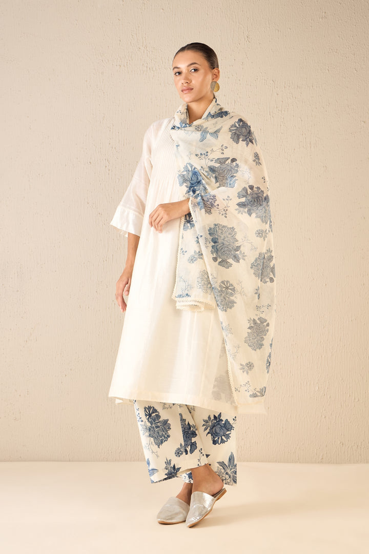 FLORAL ODYSSEY: IVORY PINTUCK CHANDERI CHOGA SET