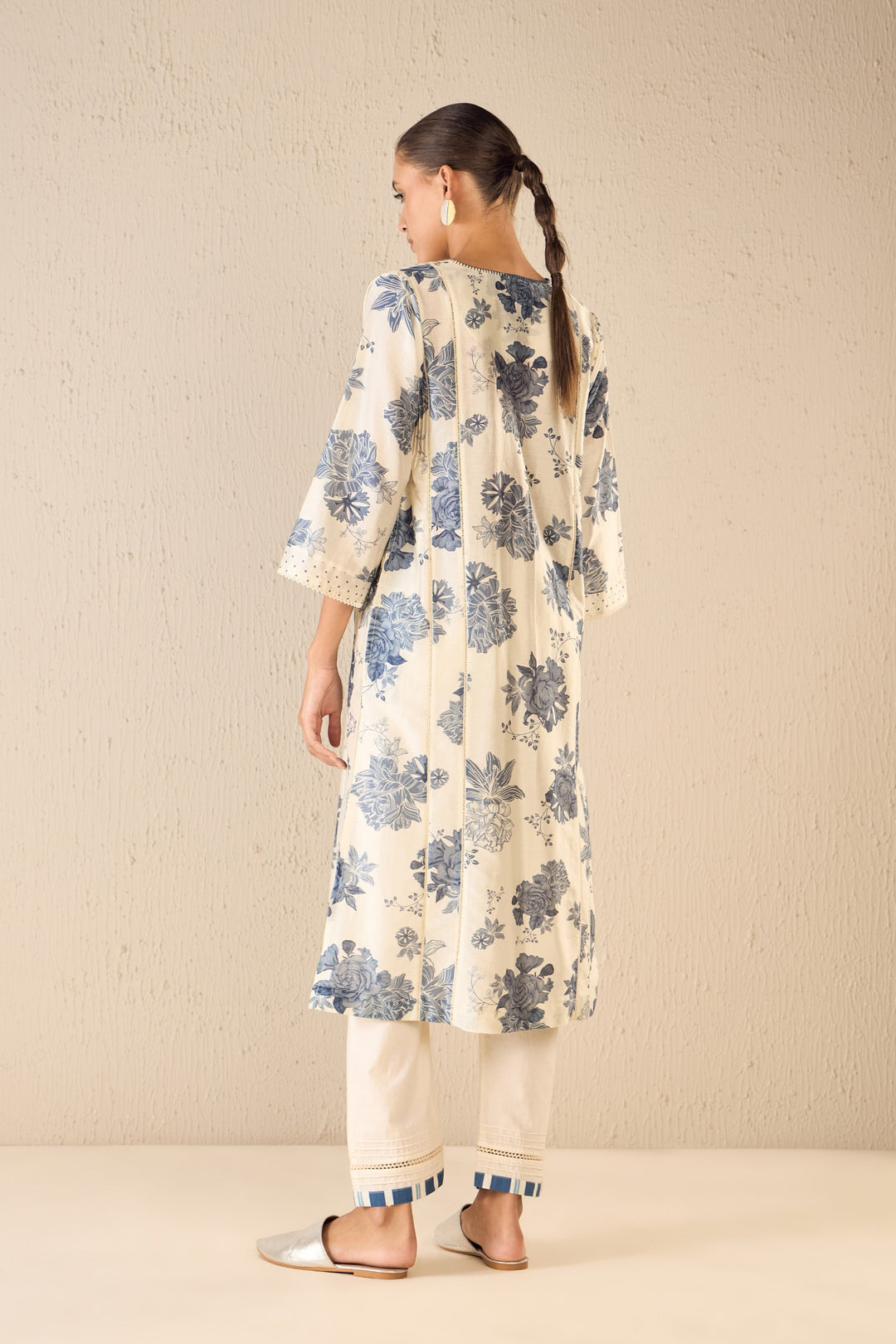 FLORAL FANTASY: BLUE FLORAL CHOGA SET