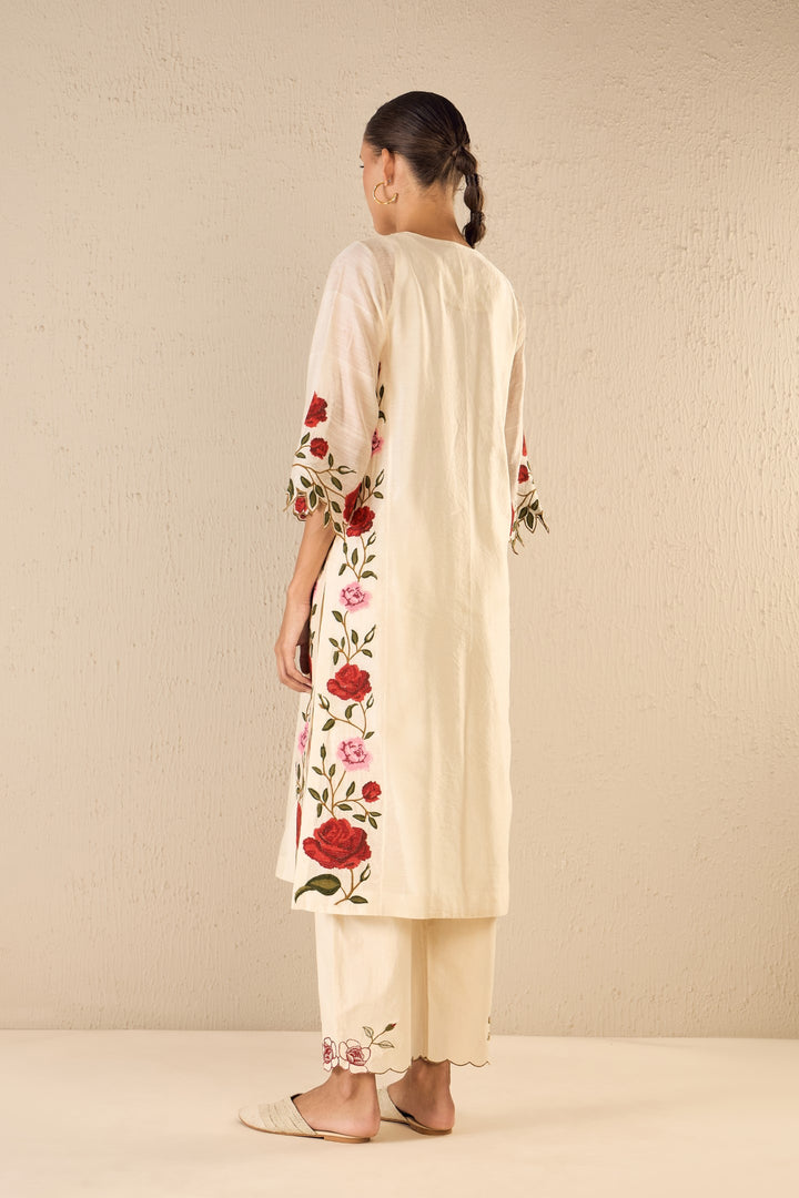 ROSE SHINE: IVORY PINK & RED ROSE EMBROIDERED KALI KURTA SET WITH FLORAL BORDER DUPATTA