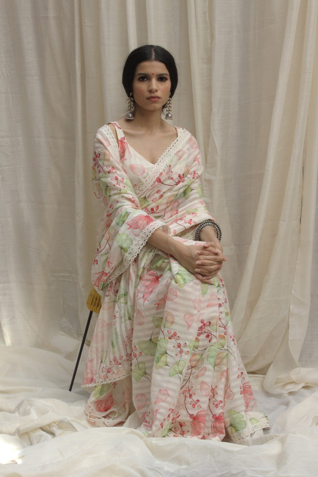 IVORY MANGNOLIA FLORAL HANDWOVEN STRIPE CHANDERI SAREE WITH FLORAL BLOUSE