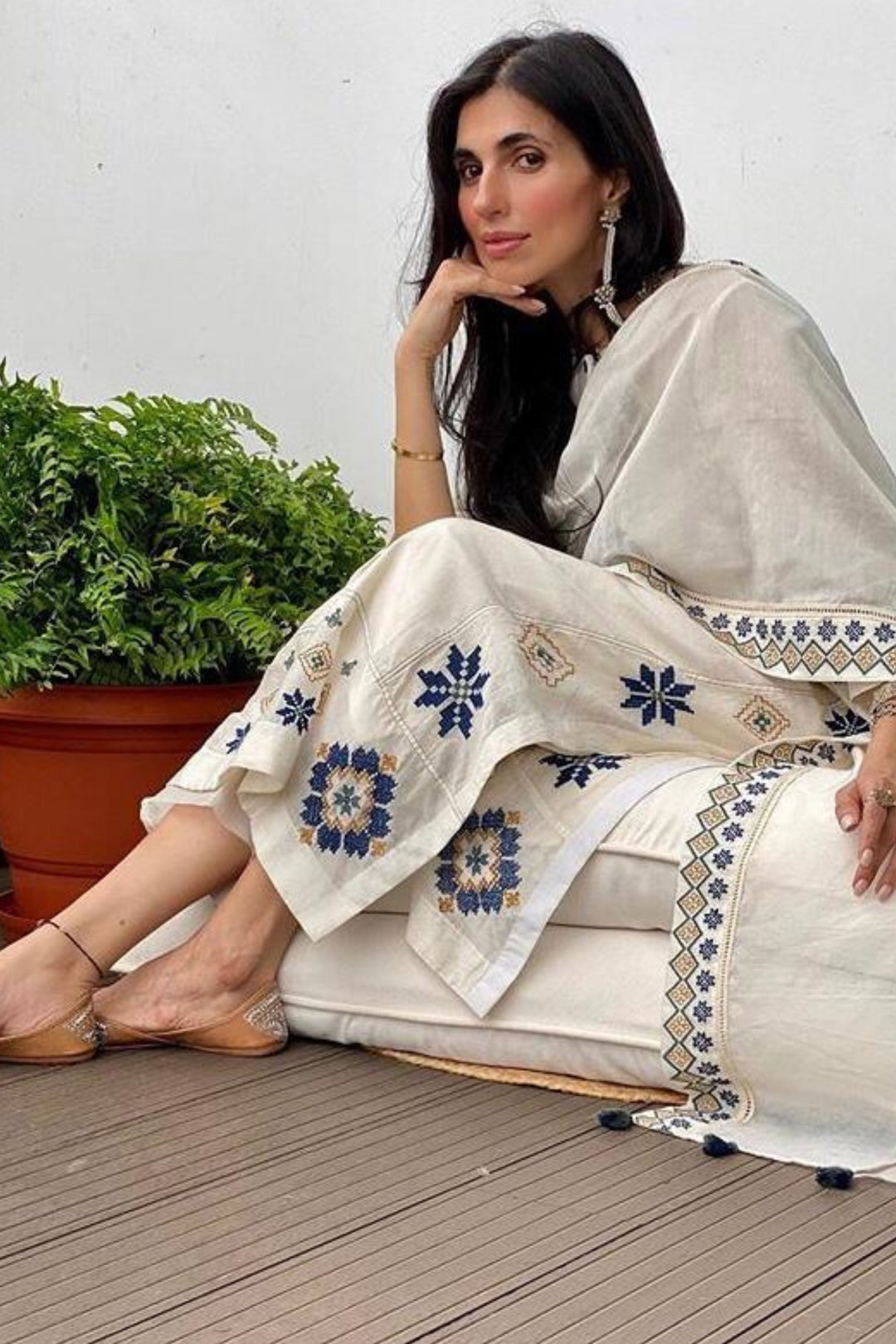 CREAM CHANDERI AZTEC EMBROIDERED KALI KURTA WITH EMBROIDERED DUPATTA AND PANT SET OF 3