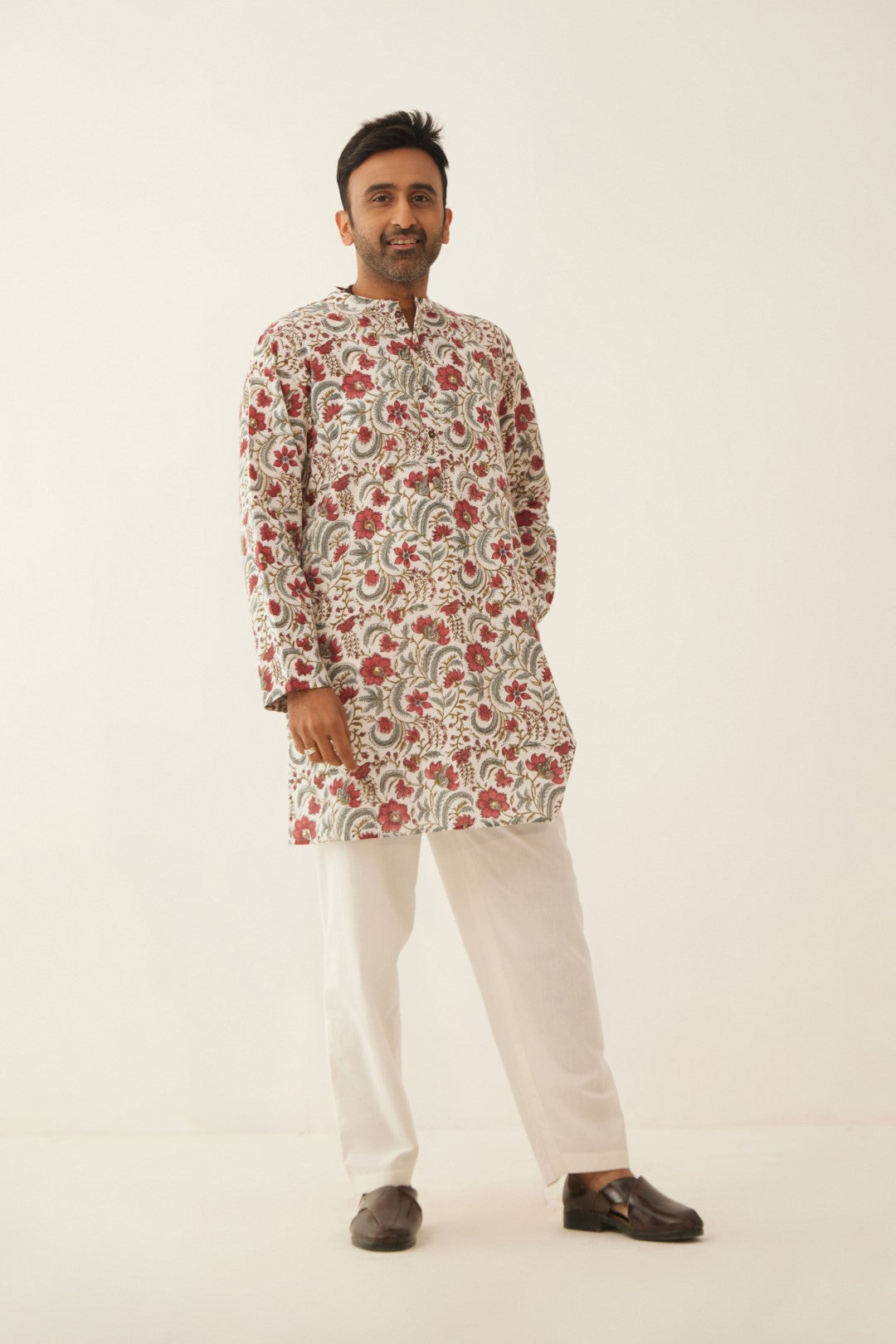 IVORY FLORAL CHINTZ MEN SHORT KURTA