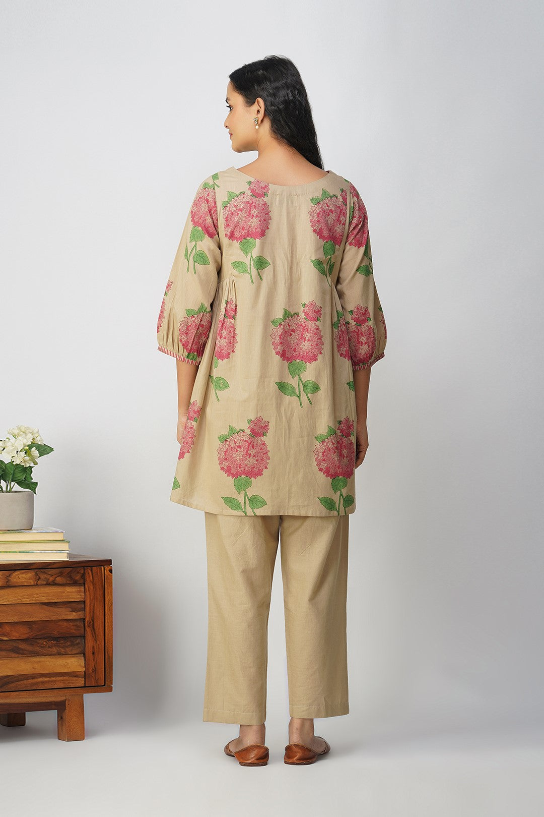 Pink Hydrangea Side Gather Block Printed Tunic With Plain Pants