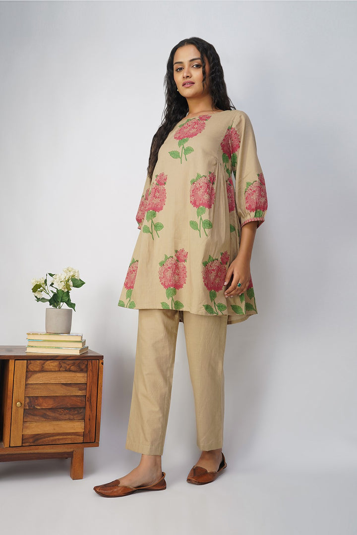 Pink Hydrangea Side Gather Block Printed Tunic With Plain Pants