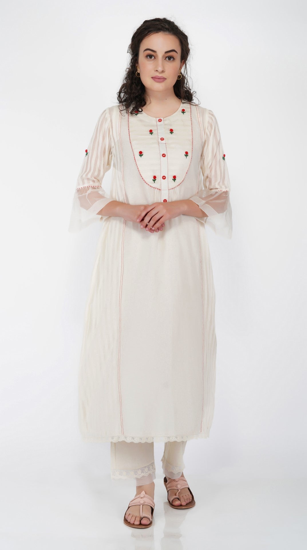 SAAWAN CREAM CHANDERI ROSE YOK KURTA WITH MUGHAL SCALLOP DUPATTA AND PANTS