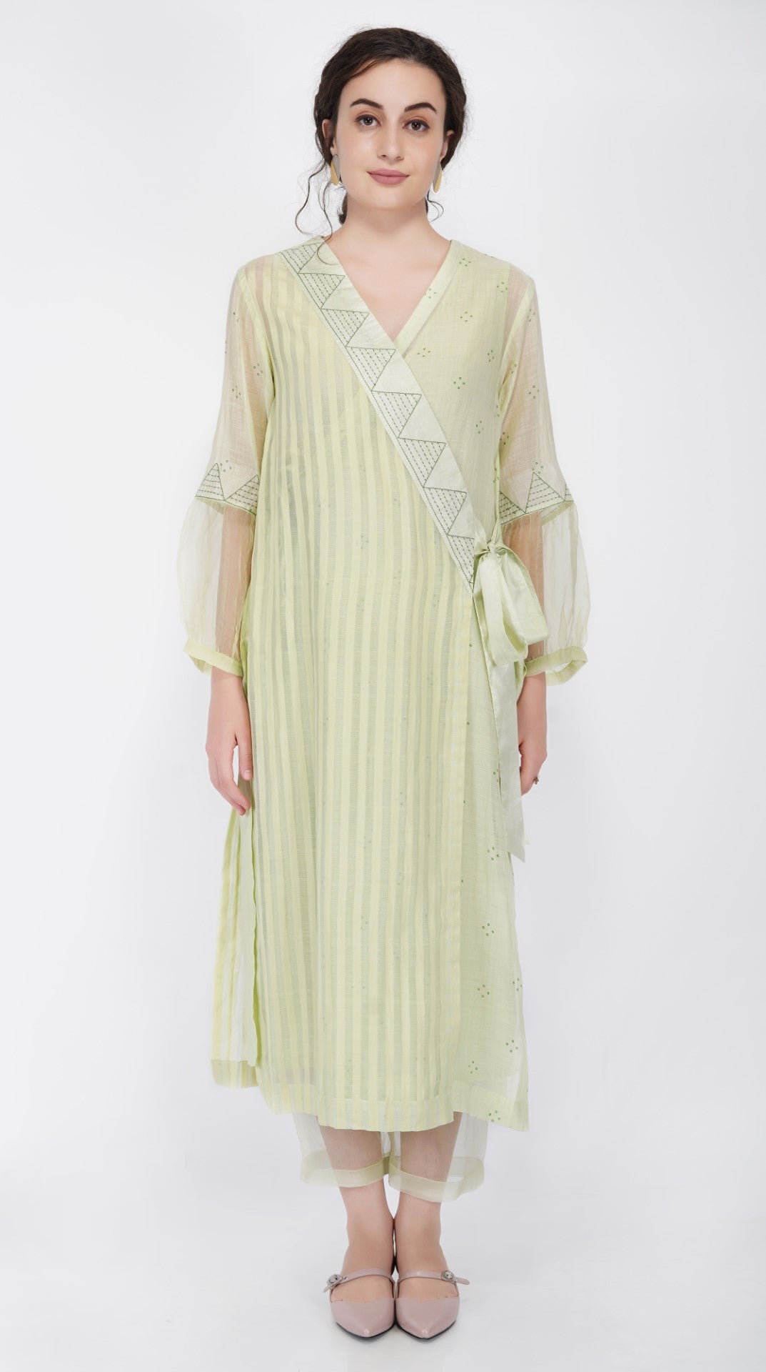 SAAWAN ANGRAKHA KURTA IN PISTA GREEN HANDWOVEN CHANDERI WITH ORGANZA SHEER PANTS