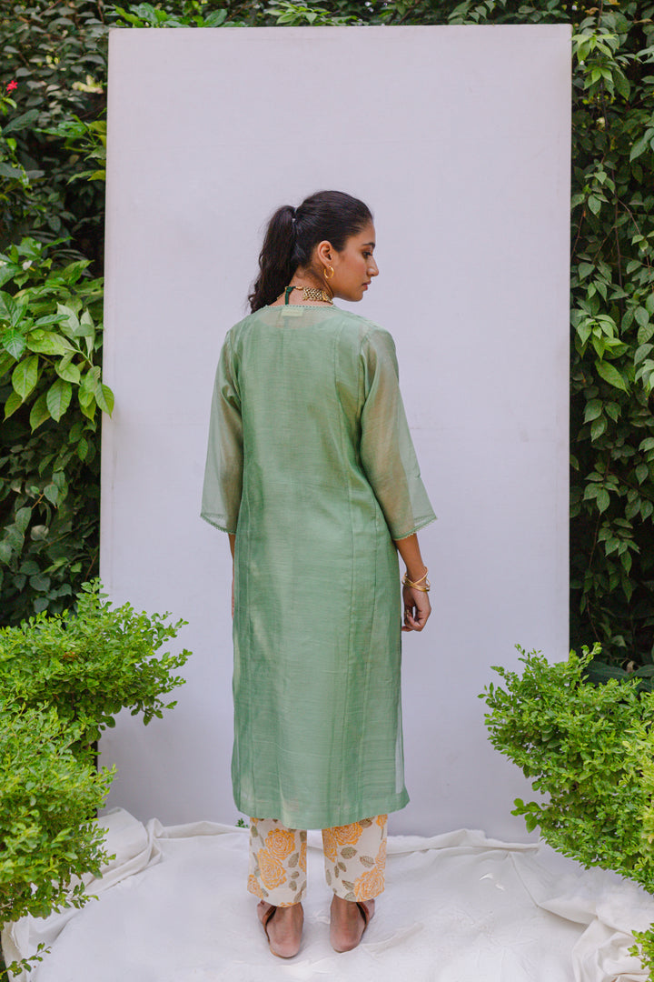 Bela Sage green handloom chanderi pintuck kurta with printed pants and printed stole