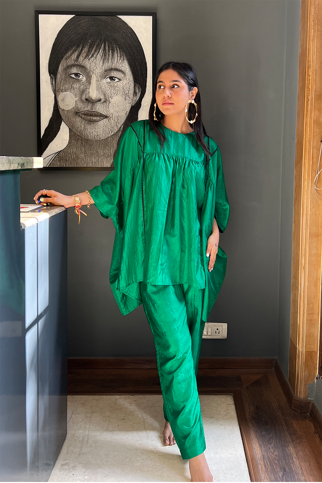 EMERALD GREEN SILK CAPE WITH PANTS