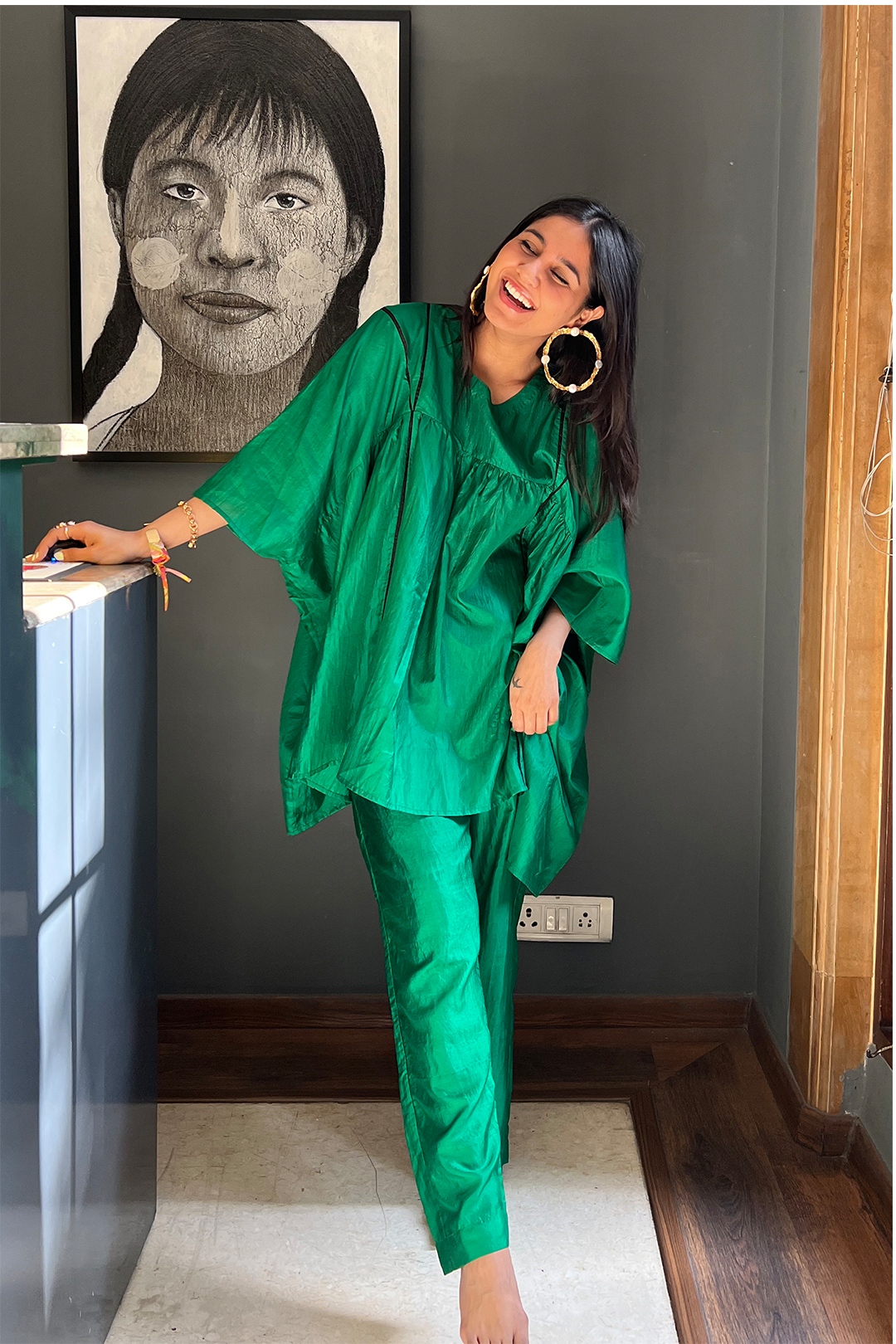 EMERALD GREEN SILK CAPE WITH PANTS