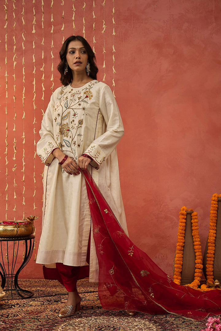 GEHNA -  IVORY SILK EMBROIDERED  KURTA