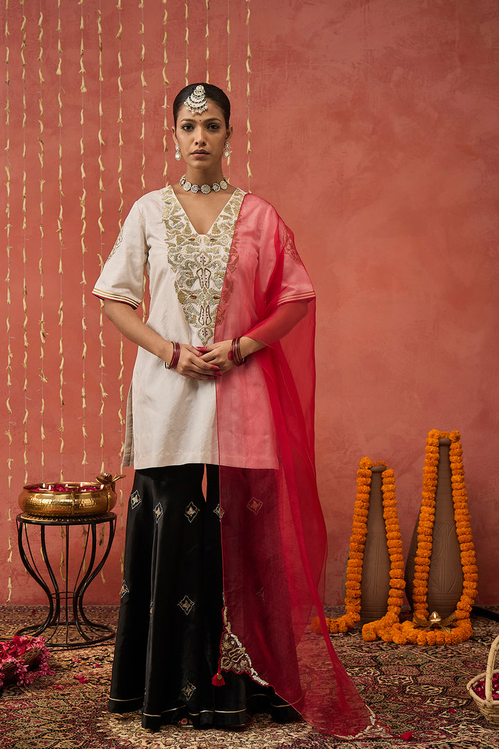 ROLI- IVORY GLASS NECK SILK SHORT EMBROIDERED KURTA