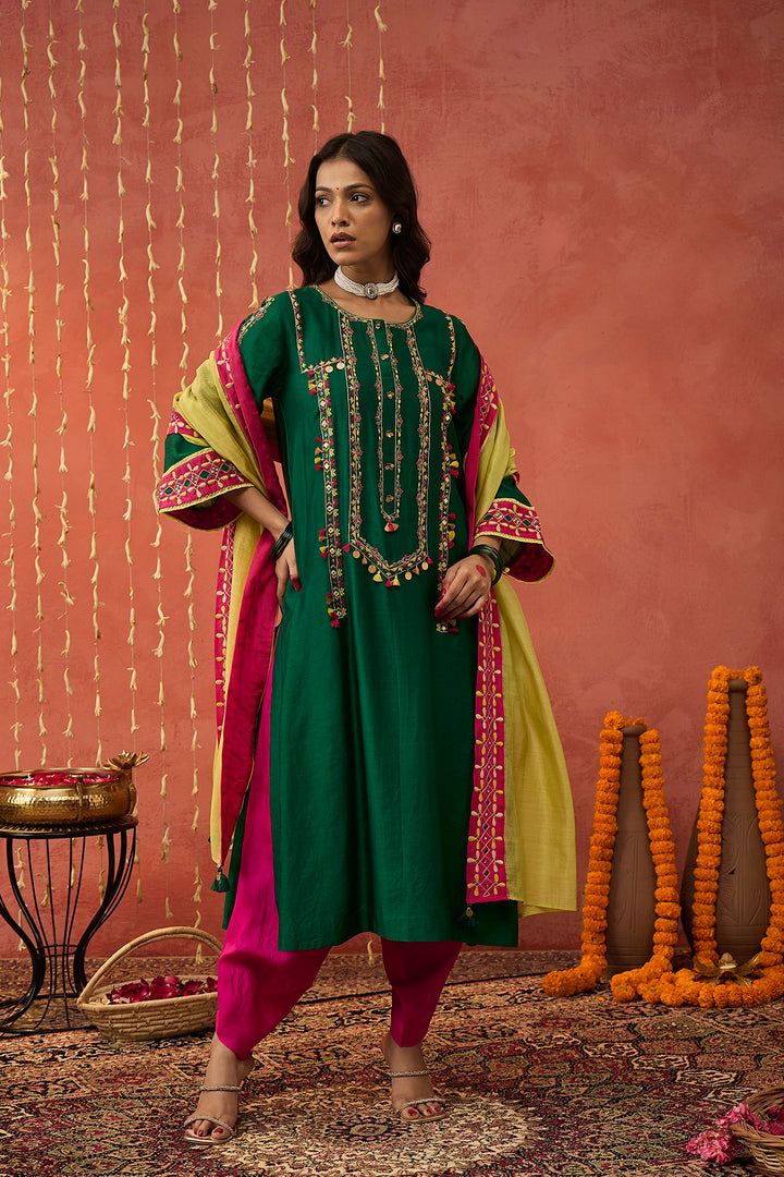 YUKTA-GREEN EMBROIDERED KURTA SET