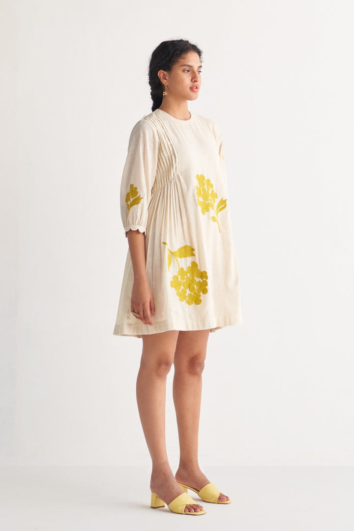 Canary Yellow Pintuck Cross-stitch bunch Off-White dress