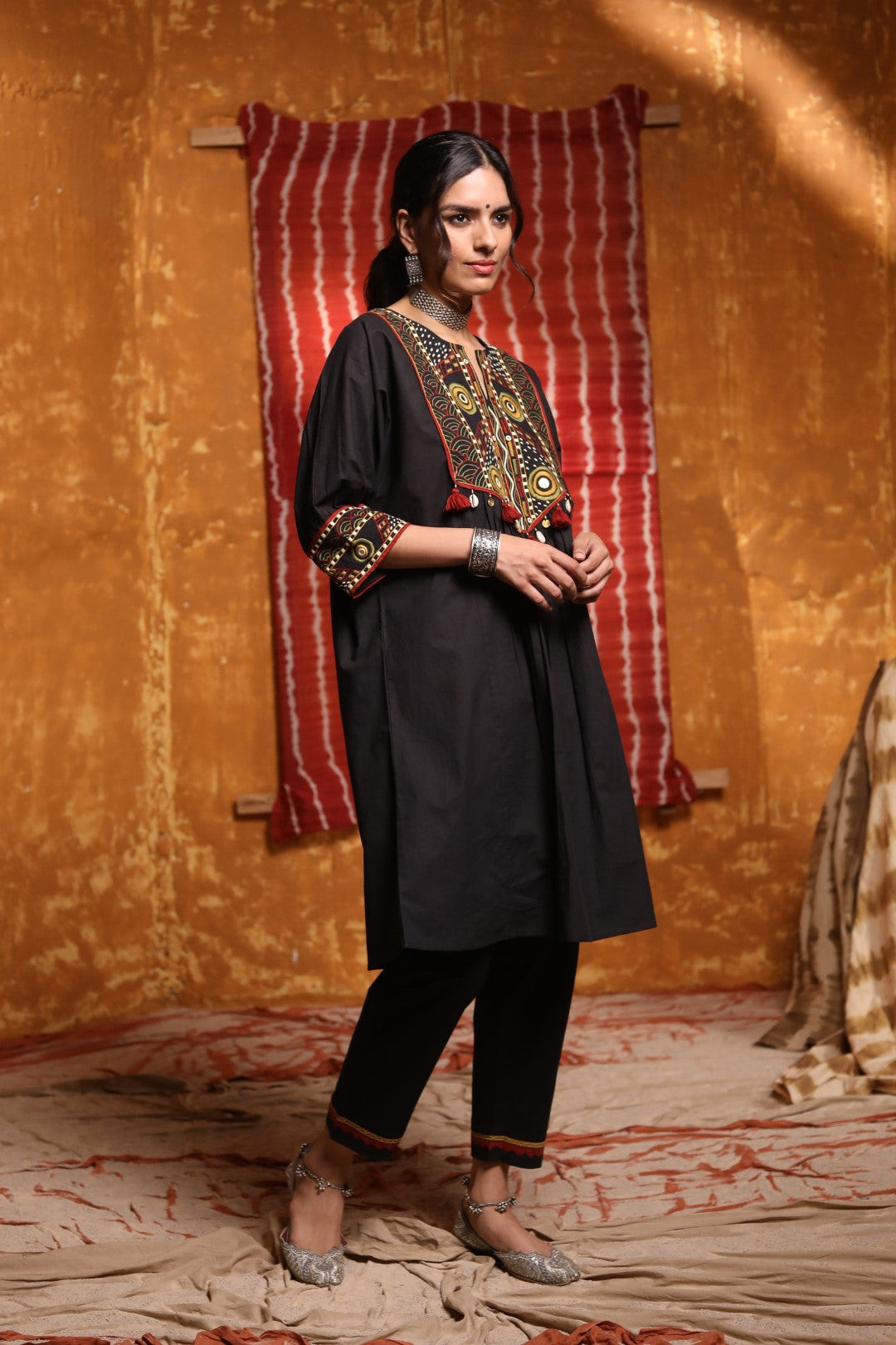 Solid Black Tribal Embroidery Cape With Pants