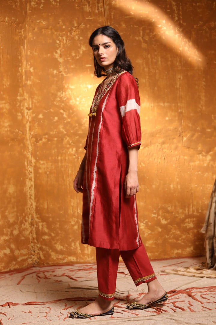 Maroon V-Neck Tie Dye Kurta