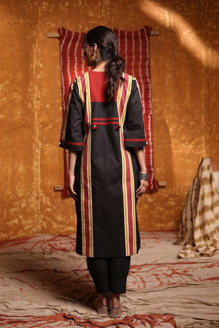 Black Colour Block Embriodery Patch Kurta With Pant