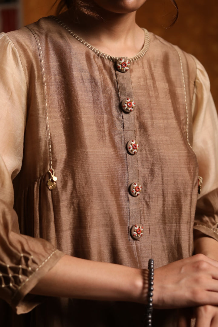 Brown Ombre Button Embroidery Kurta With Pants & Dupatta