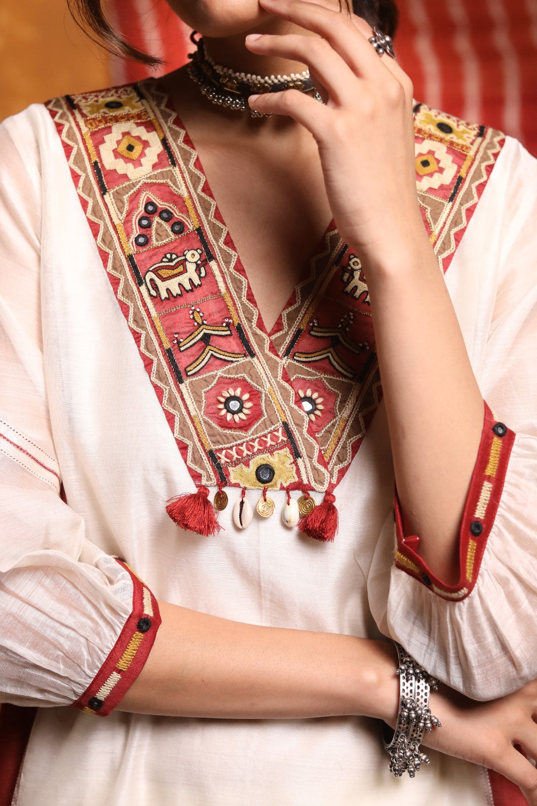 Color Block Tribal Embroidery Kurta With Pants & Dupatta