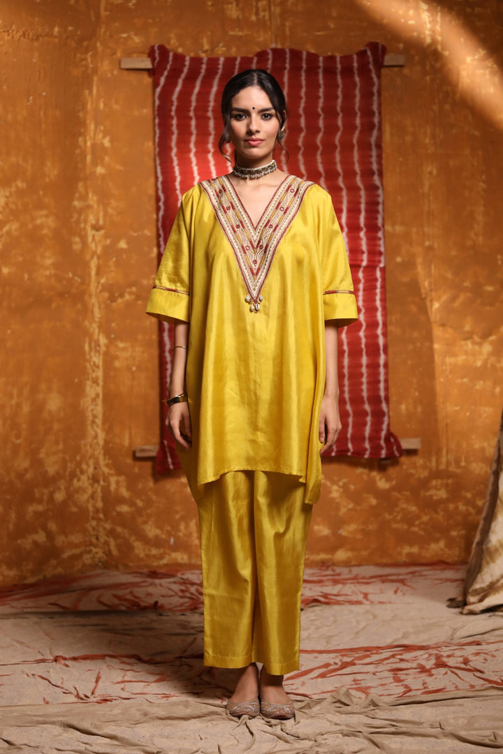 Mustard V-Neck Tribal Embroidery Silk Cape With Pant