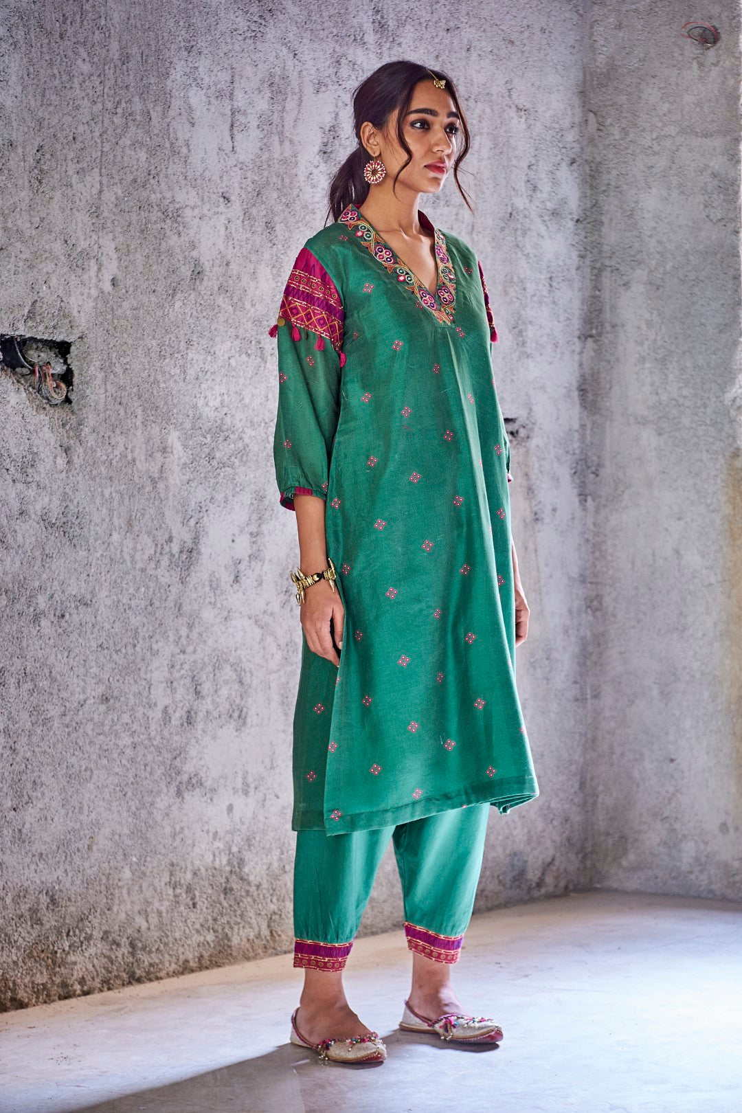 GREEN COTTON EMBROIDERED PRAKRITI SALWAR