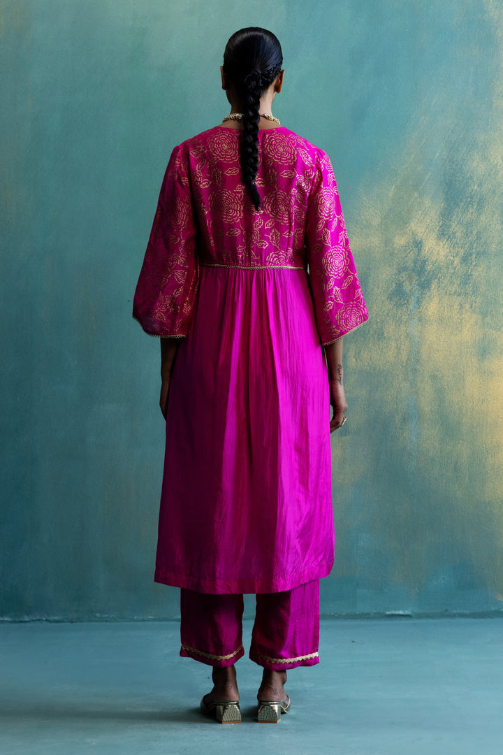 DIL-KASH PINK SILK KURTA WITH GOLD FLORAL PRINT