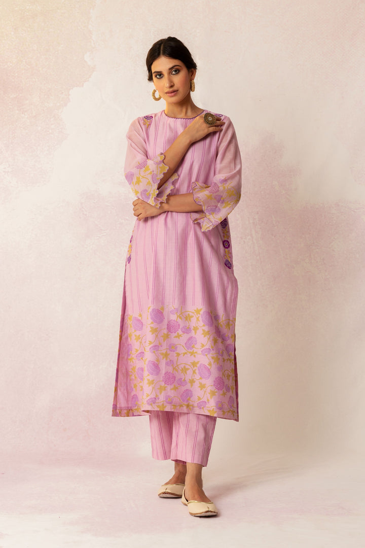 BAHAAR LILAC FLORAL EMBROIDERY WITH ROSE PRINT KURTA