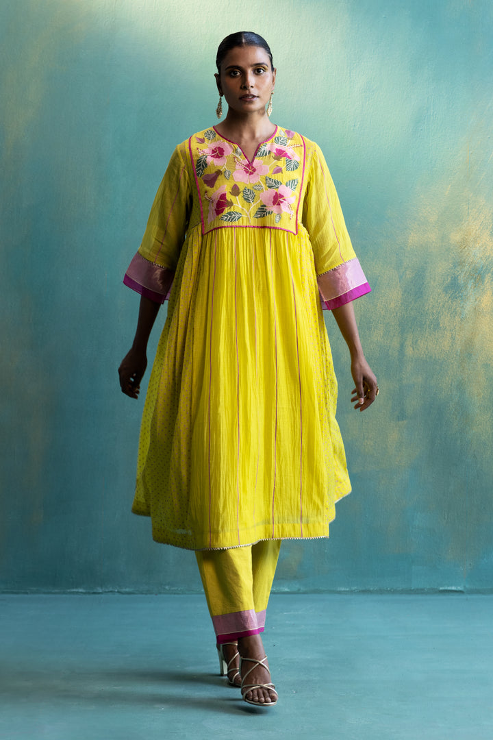 DIL-KASH YELLOW CHANDERI FRONT AND BACK FLORAL EMBROIDERY WITH SIDE PLEATS AND POLKAS CHANDERI KURTA