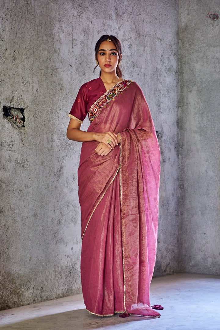 FALSA HANDWOVEN TISSUE CHANDERI SHAMBHAVI SAREE WITH BANDHANI PRINT BLOUSE