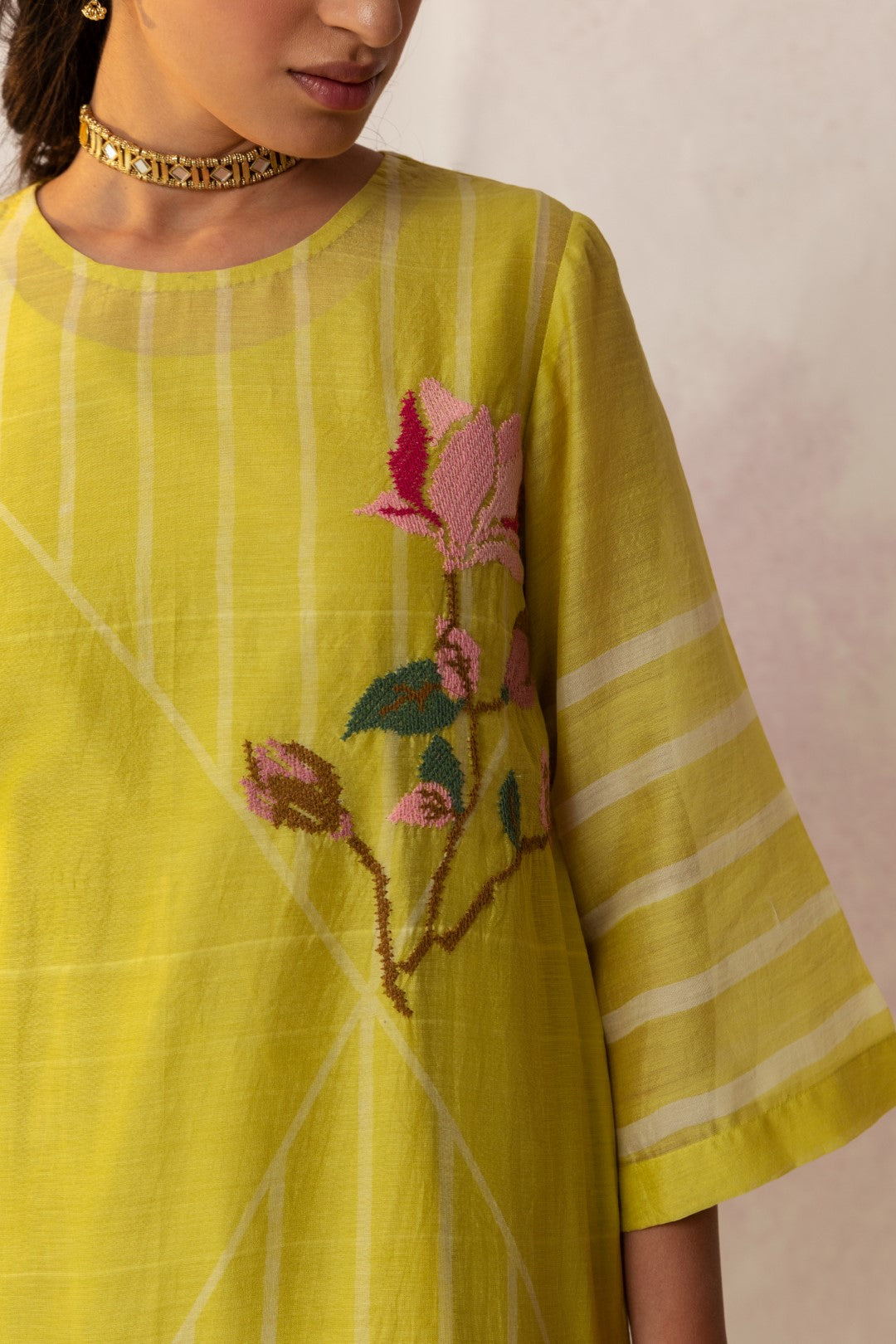 BAHAAR OLIVE GRID FLORAL EMBROIDERY KURTA