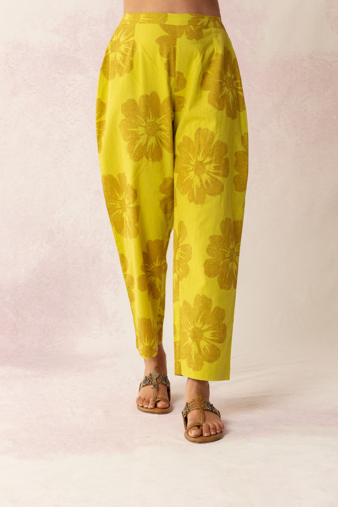 BAHAAR LILAC V-NECK BIG FLOWER KURTA WITH OLIVE YELLOW FLORAL PANT