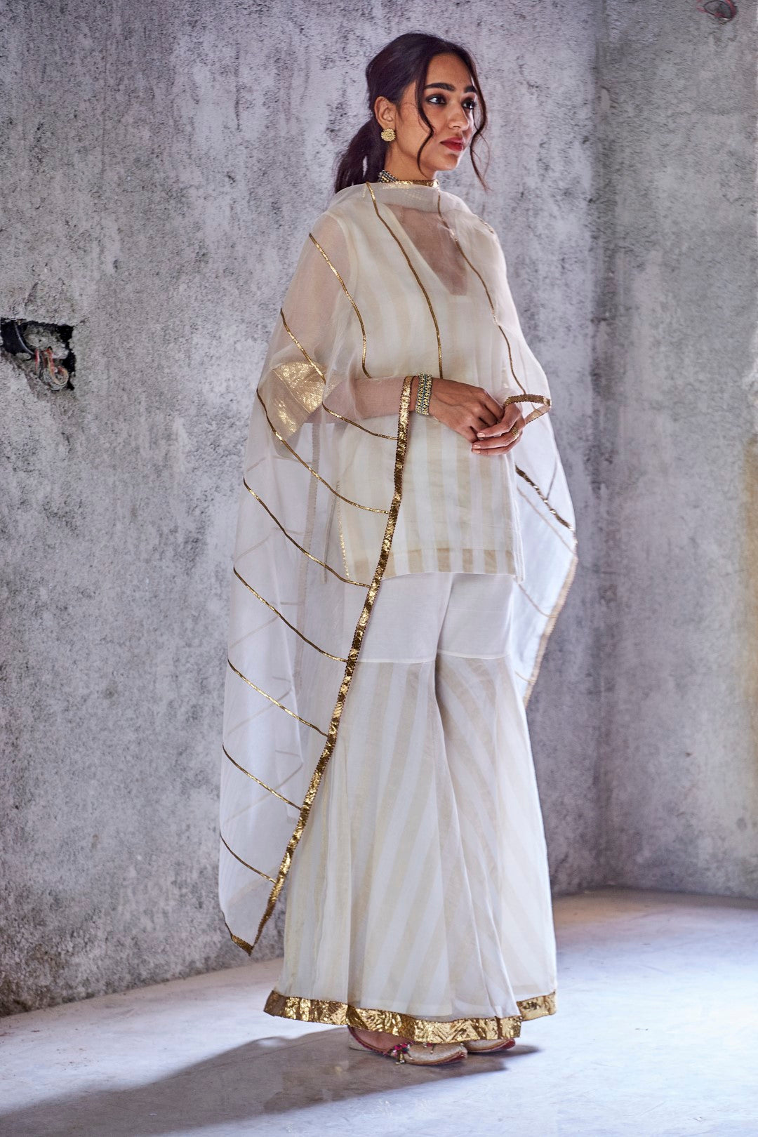 IVORY ORGANZA SILK WITH GOTA WORK MEERA DUPATTA