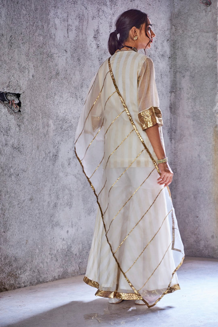 IVORY ORGANZA SILK WITH GOTA WORK MEERA DUPATTA