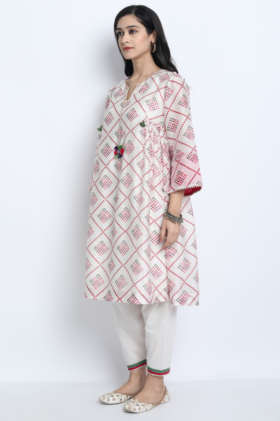 IVORY CHANDERI BANDHANI PRINT PUSHP KURTA